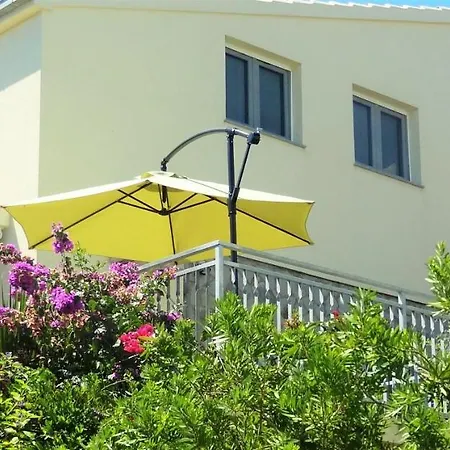 Branko Apartment