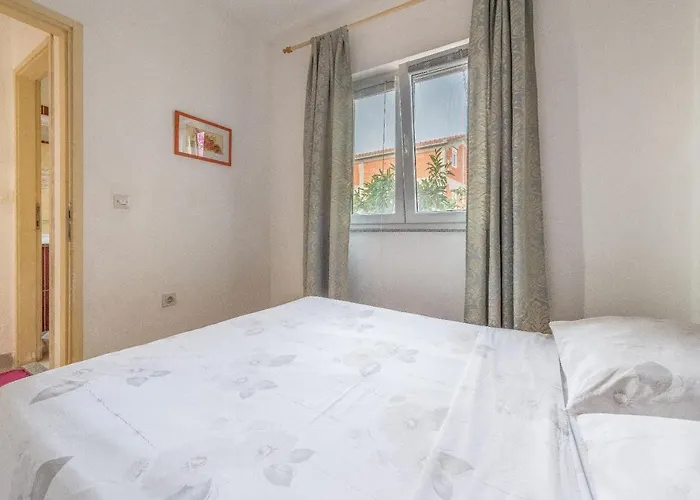 Lägenhet Branko Trogir