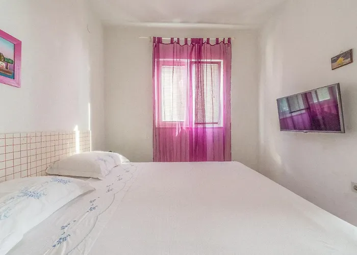 Branko Διαμέρισμα Τρογκίρ